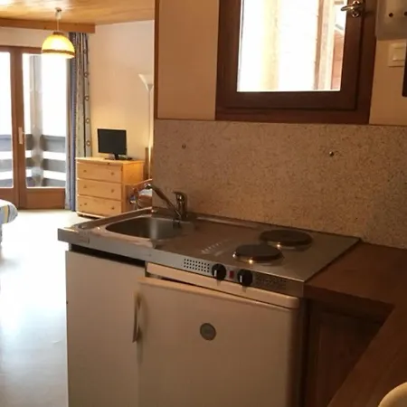 Les Arolles Apartment